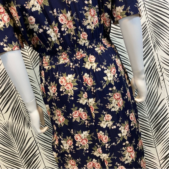 Vintage 1980’s Dark Floral Midi Dress - Picture 8 of 16